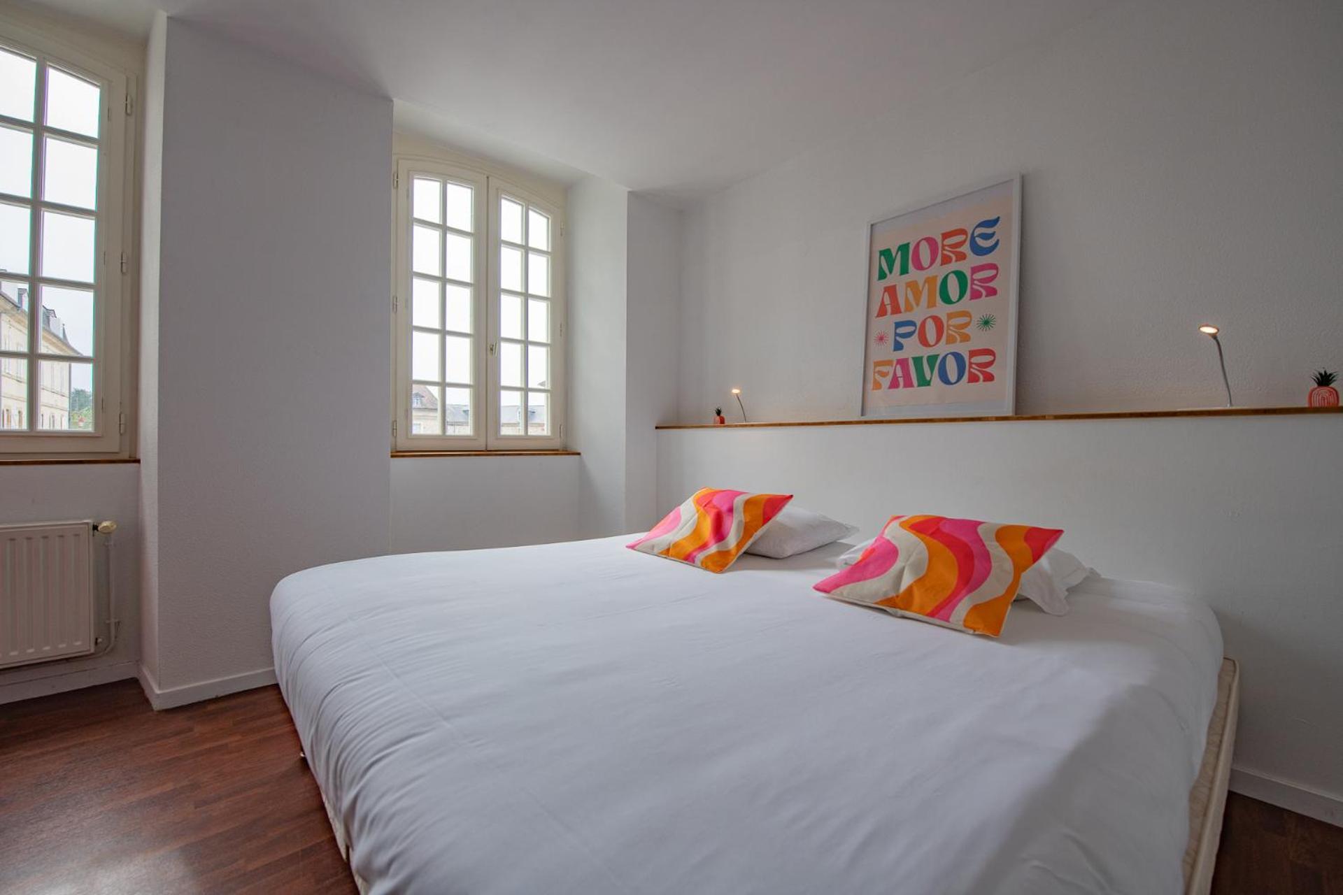 Logis Hotel Le Commerce Navarrenx Exterior photo
